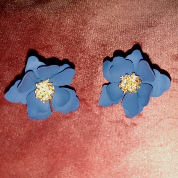 Blue Flower Blossom Earrings 3D Flowers Feminine Floral Posts Summer Botanical - Picture 5 of 11